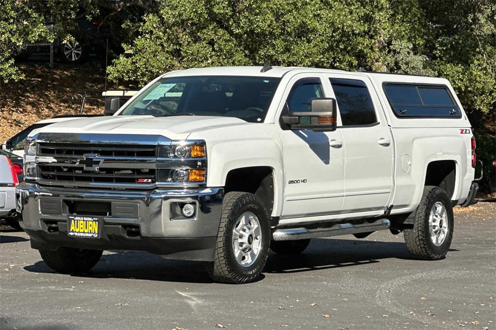2019 Chevrolet Silverado 2500HD LT photo 8