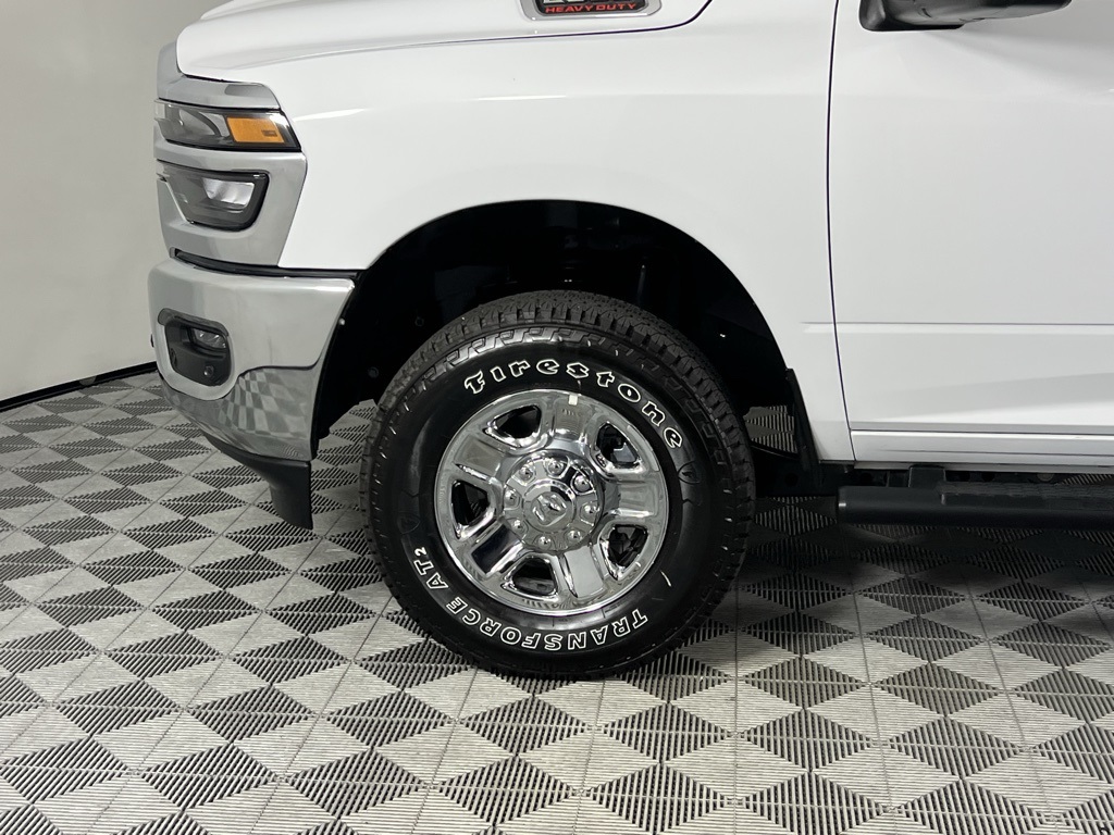 2025 Ram 2500 Tradesman photo 9