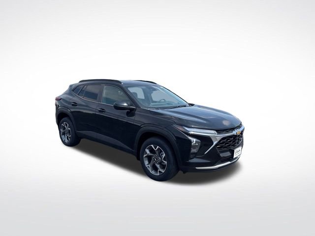 2025 Chevrolet Trax LT photo 5