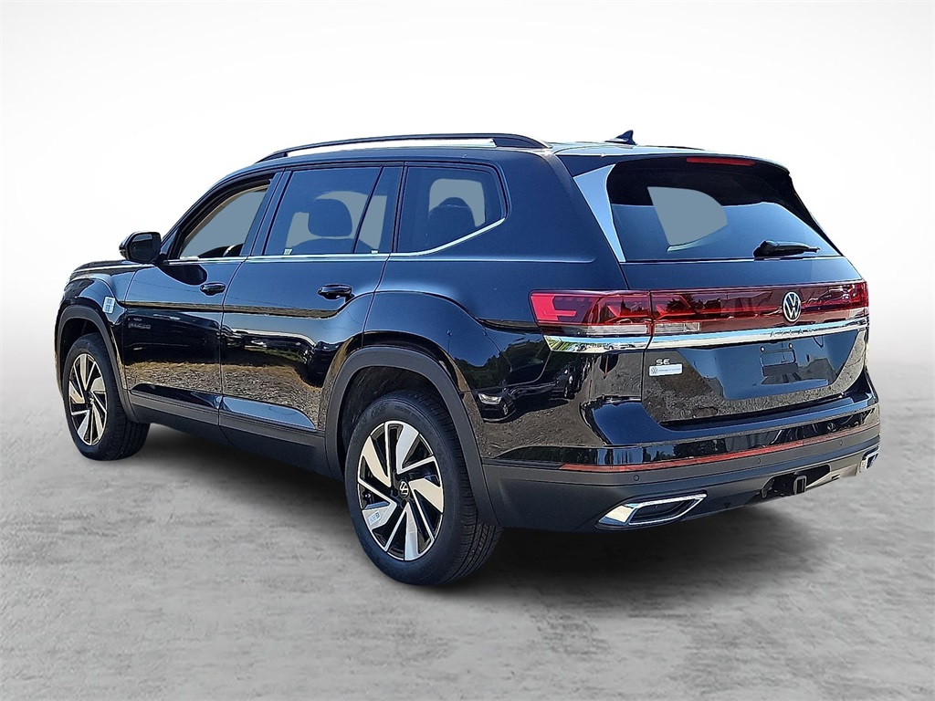 2026 Volkswagen Atlas SE Technology photo 3