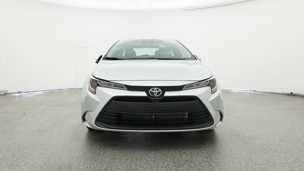 2025 Toyota Corolla LE photo 2