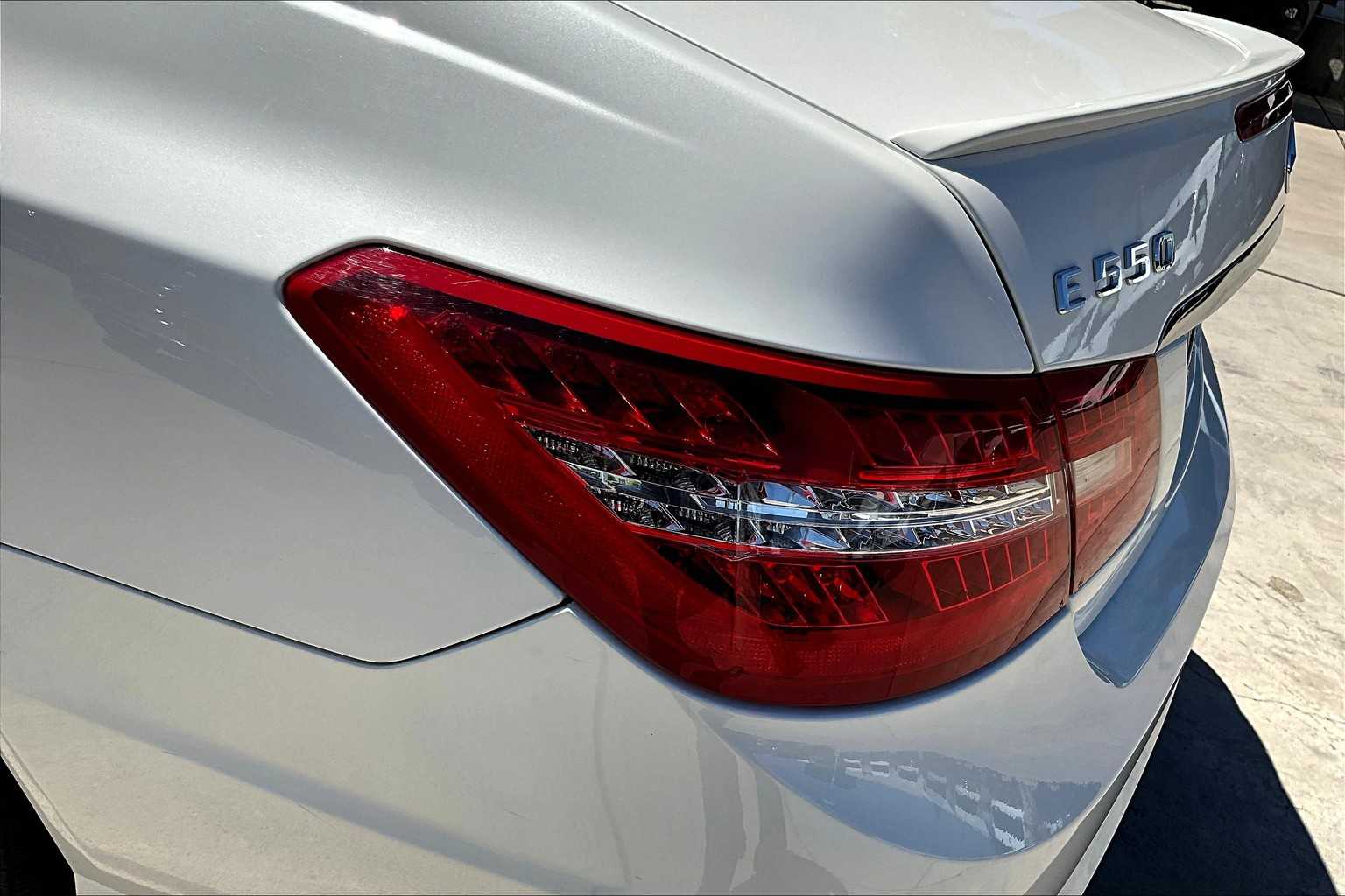 2013 Mercedes Benz E 550 photo 27