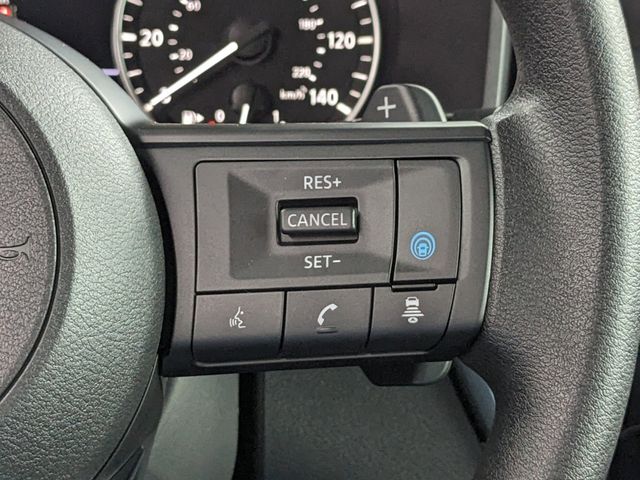 2025 Nissan Rogue SV photo 20