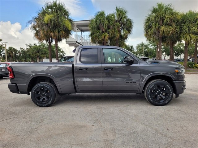2025 Ram 1500 Big Horn photo 4