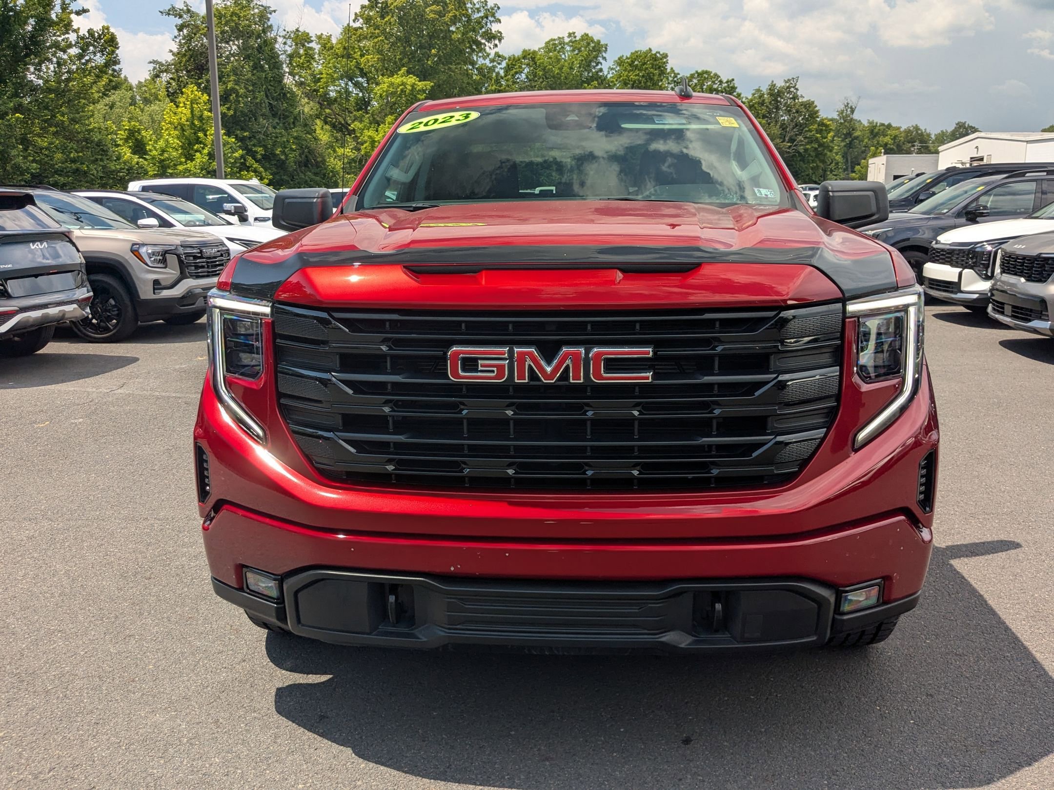 2023 Gmc Sierra 1500 Elevation photo 2