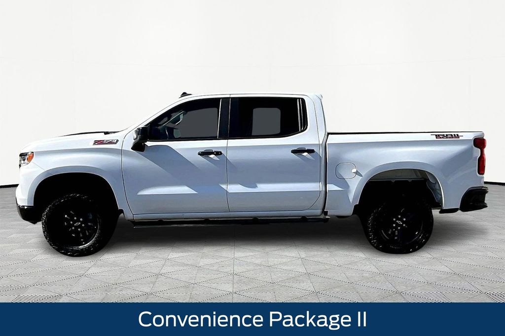 2024 Chevrolet Silverado 1500 LT Trail Boss photo 3