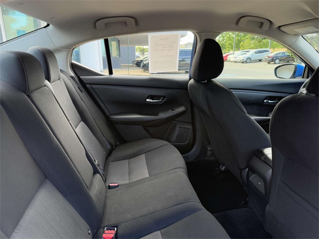 2022 Nissan Sentra SV photo 14