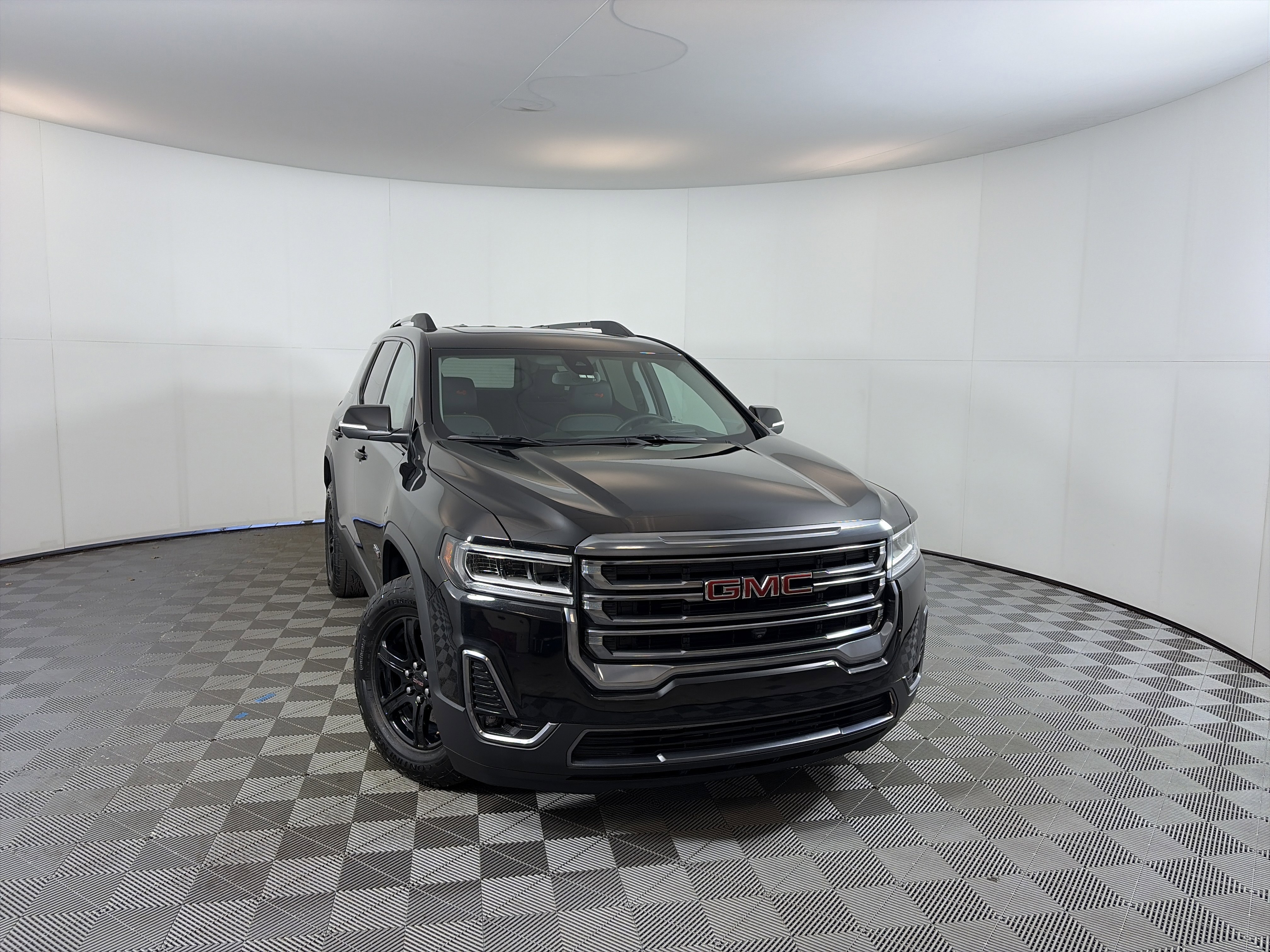 2023 GMC Acadia AT4's photo