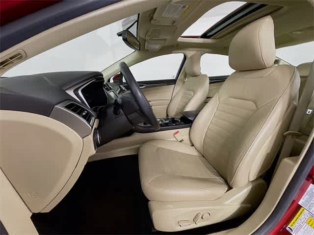 2014 Ford Fusion SE photo 20