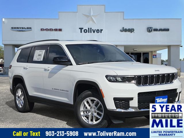 2025 Jeep Grand Cherokee L Laredo's photo