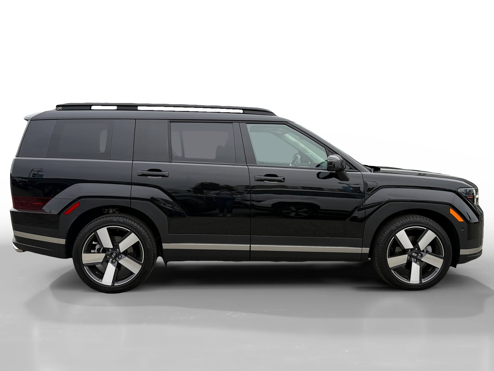 2025 Hyundai Santa Fe Limited photo 3