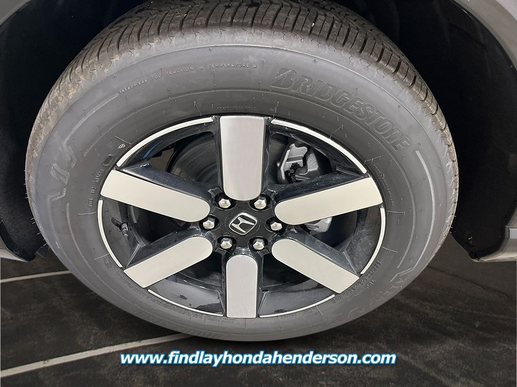 2025 Honda Prologue Touring photo 4
