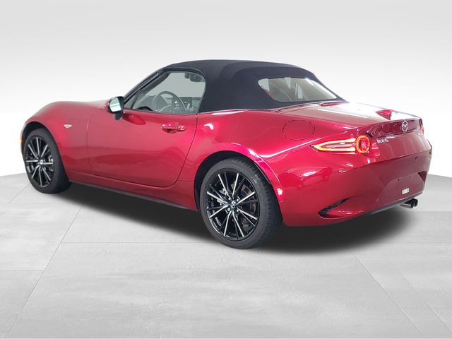 2025 Mazda MX-5 Miata Miata Grand Touring photo 3