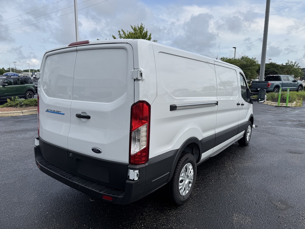 2025 Ford Transit photo 4