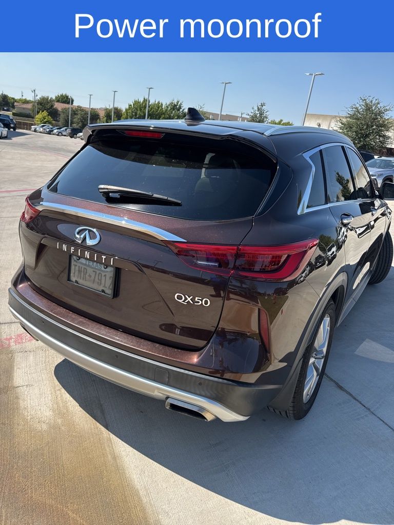 2020 Infiniti QX50 Luxe photo 2