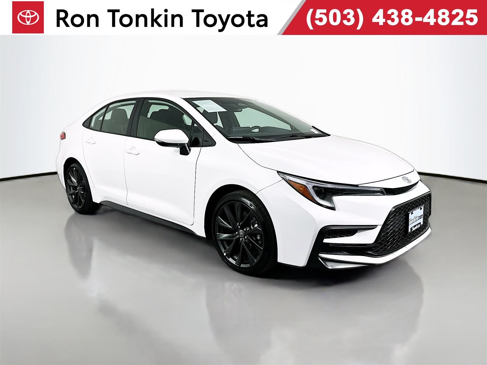 2025 Toyota Corolla SE's photo