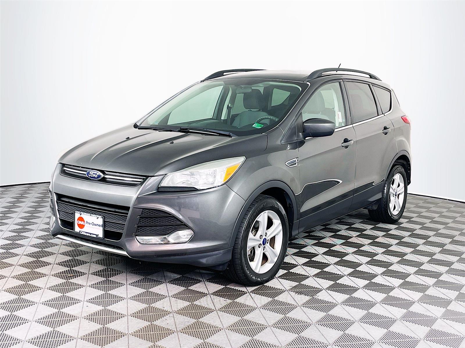 2015 Ford Escape SE photo 3