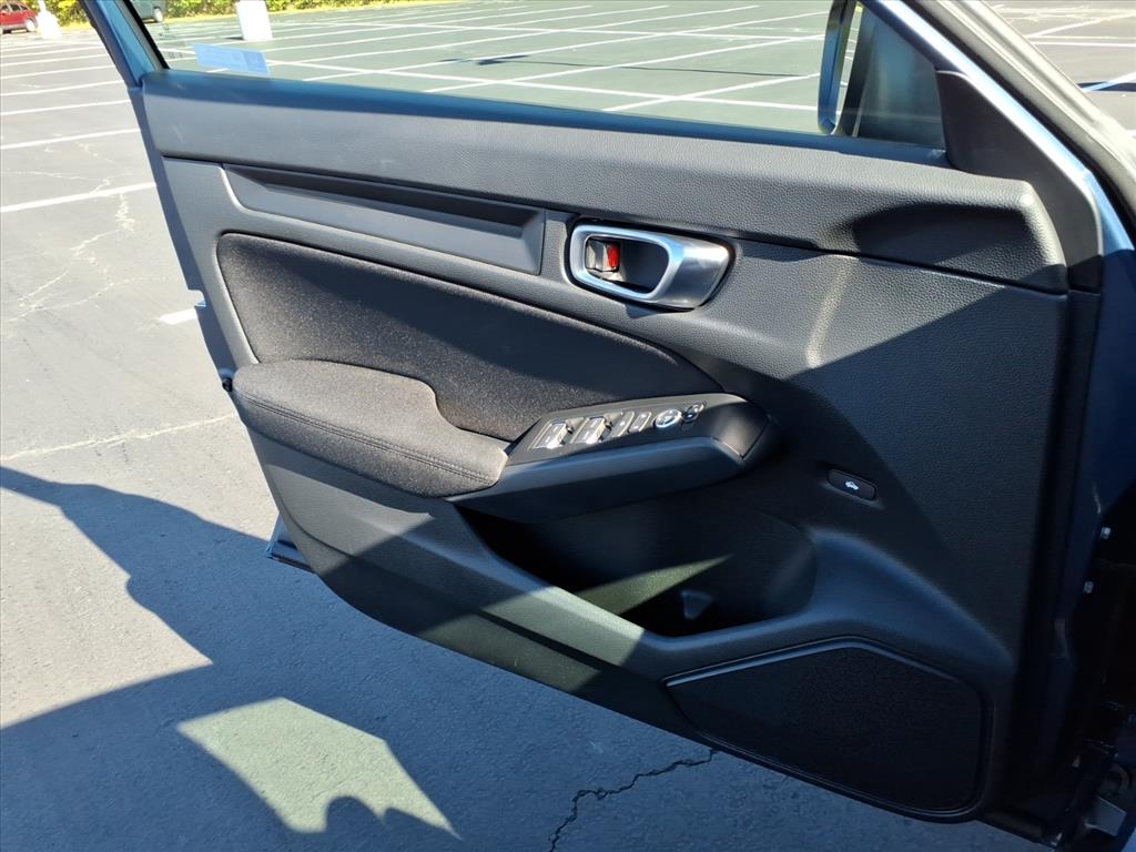 2026 Honda Civic LX photo 6