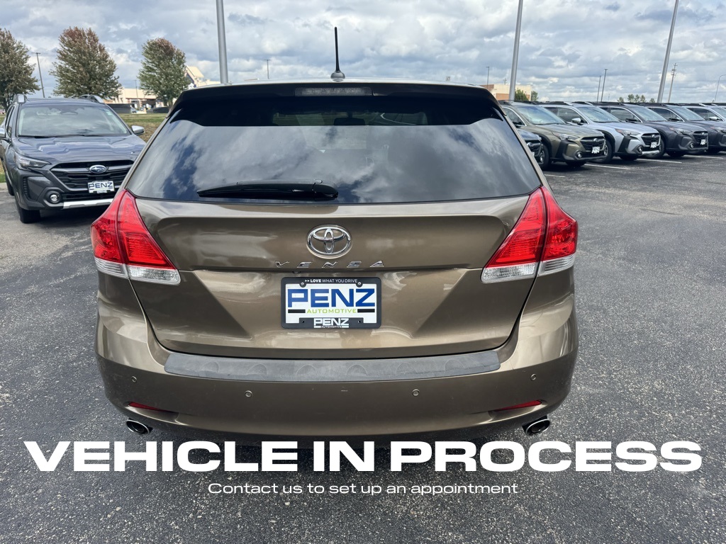 2011 Toyota Venza Base photo 4