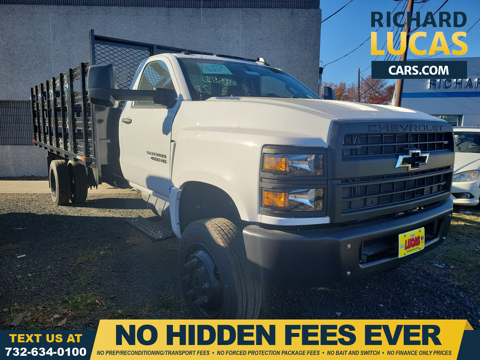 2023 Chevrolet Silverado 4500 Medium Duty Chassis Cab Work Truck's photo