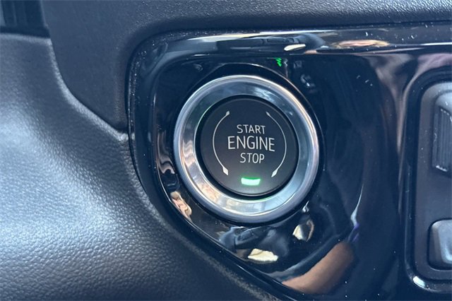2025 Chevrolet Silverado 1500 LT photo 25