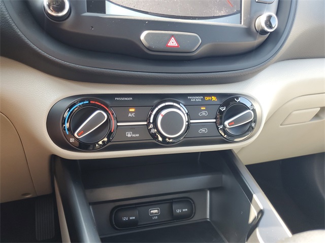 2025 Kia Soul LX S photo 20