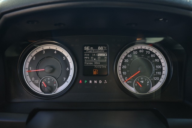 2022 Ram 1500 Classic SLT photo 25