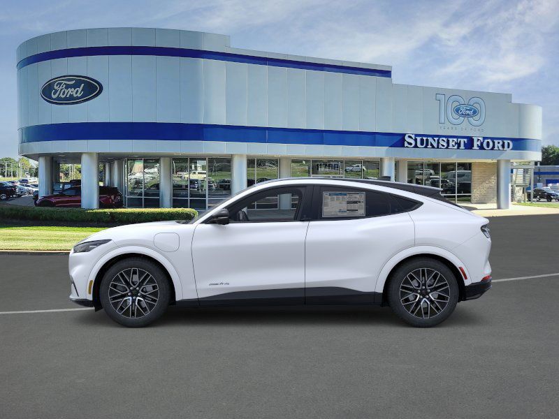 2025 Ford Mustang Mach-E Premium photo 3