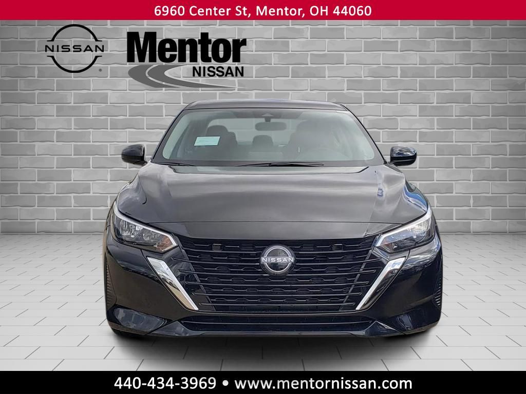 2025 Nissan Sentra SV photo 2