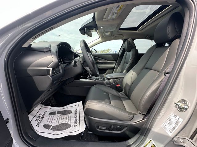 2025 Mazda CX-30 2.5 S Preferred photo 24
