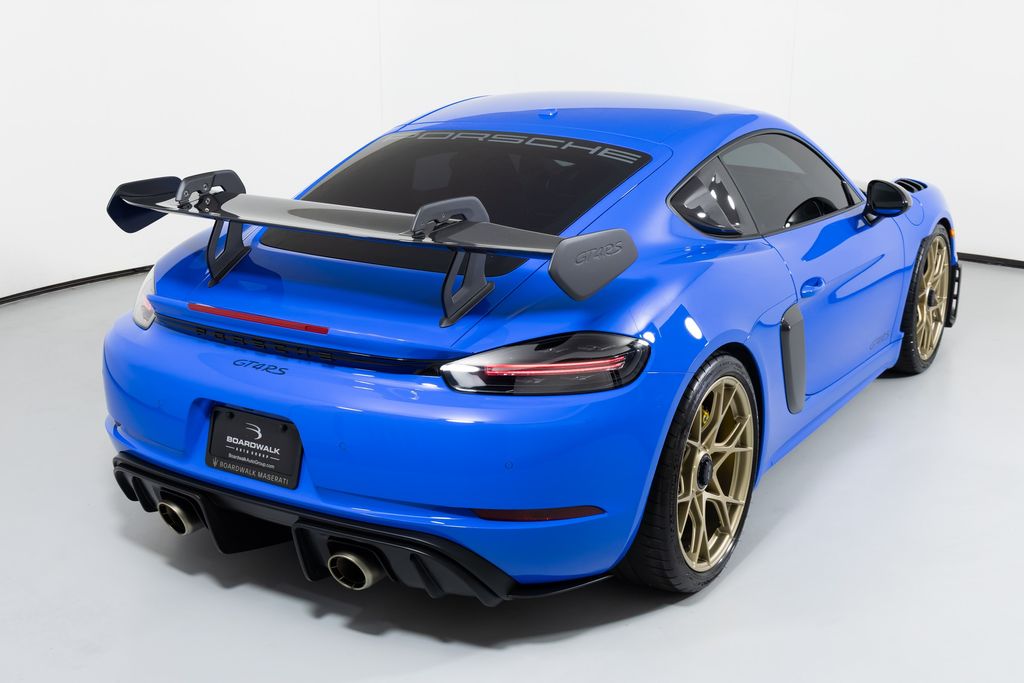 2024 Porsche Cayman GT4 RS photo 2
