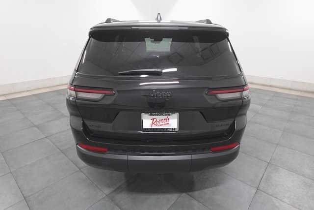 2025 Jeep Grand Cherokee Limited photo 4
