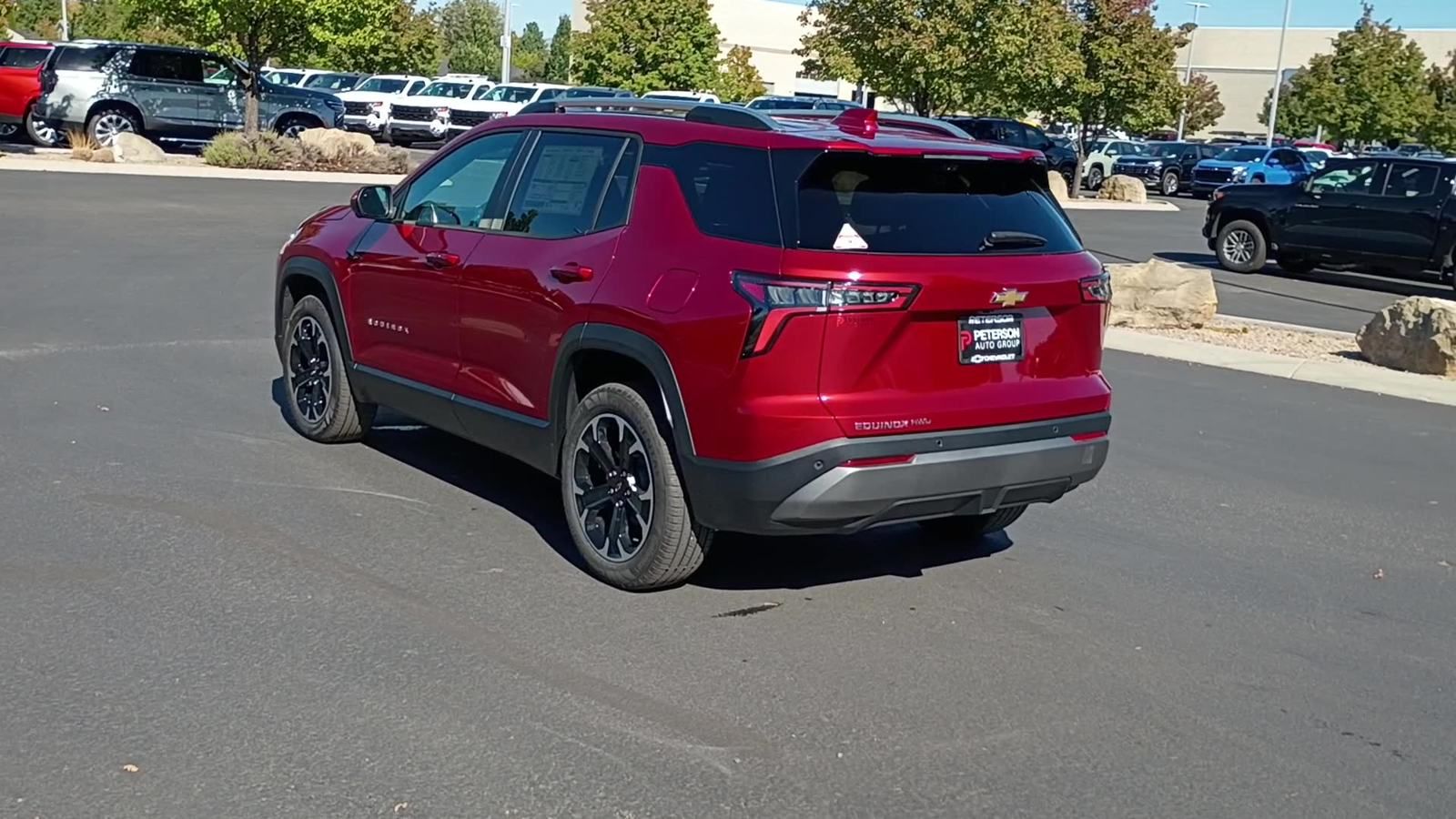 2026 Chevrolet Equinox LT photo 2