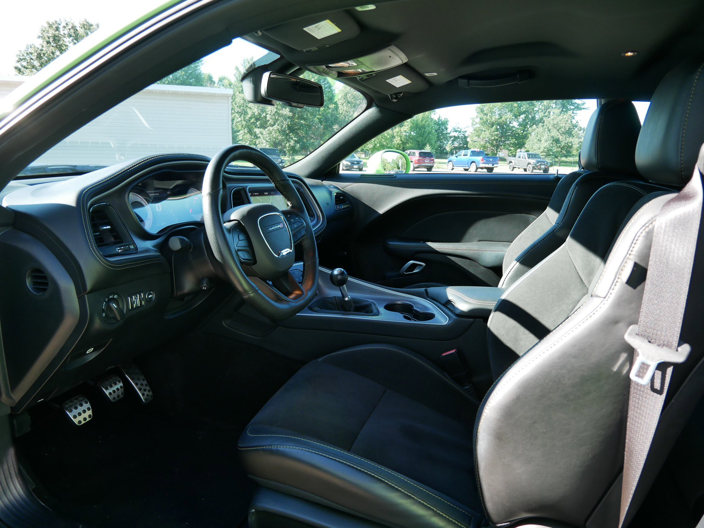 2023 Dodge Challenger R/T Scat Pack Widebody photo 10