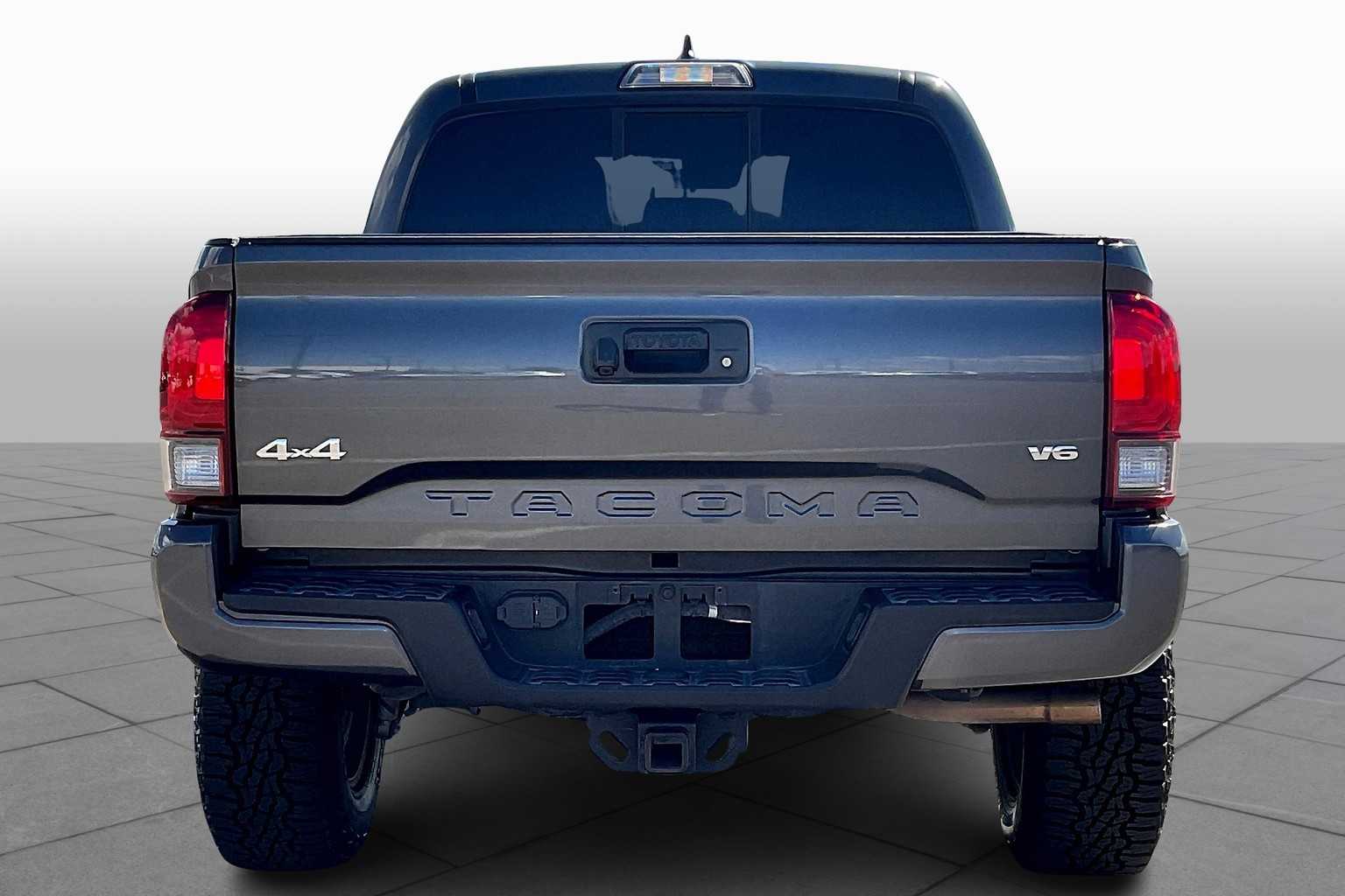 2019 Toyota Tacoma SR 4x4 photo 4