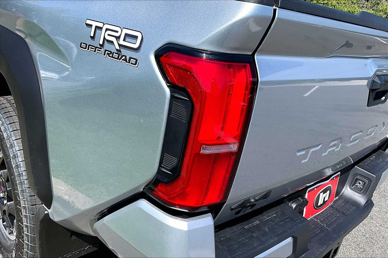 2025 Toyota Tacoma TRD Off-Road 4x4 Double Cab photo 14
