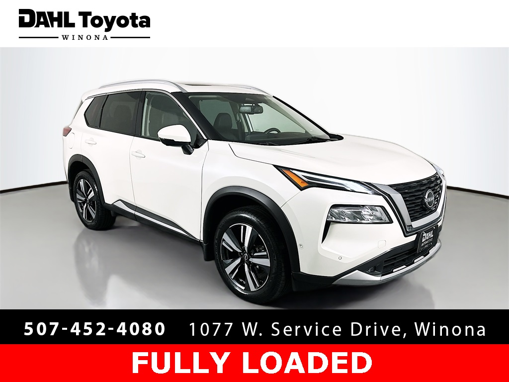 2022 Nissan Rogue Platinum's photo