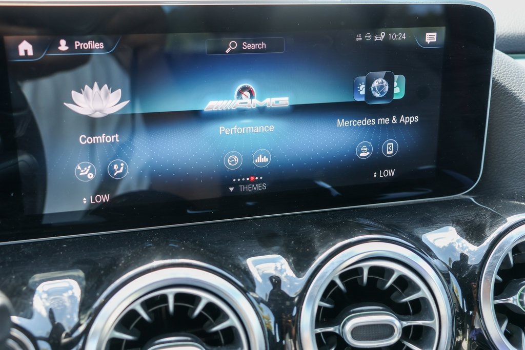 2021 Mercedes Benz GLA 35 AMG 4MATIC photo 10