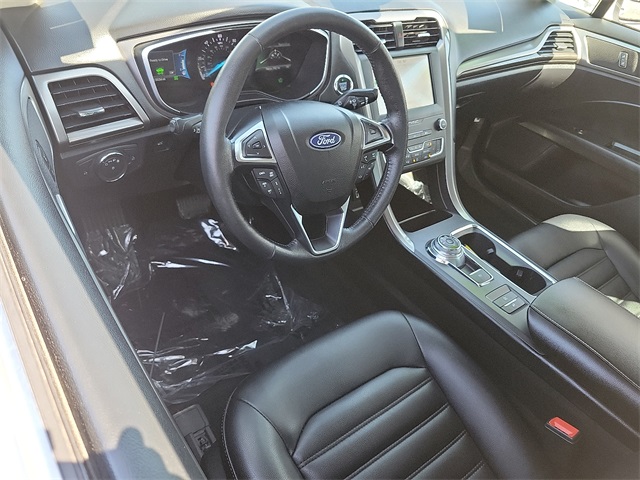 2020 Ford Fusion Hybrid SEL photo 6