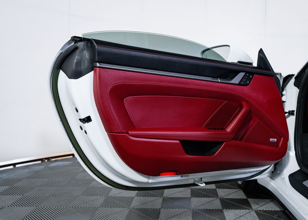 2023 Porsche 911 4 photo 21