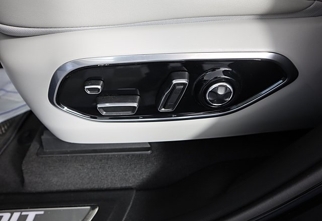 2021 Jeep Grand Cherokee L Summit photo 22