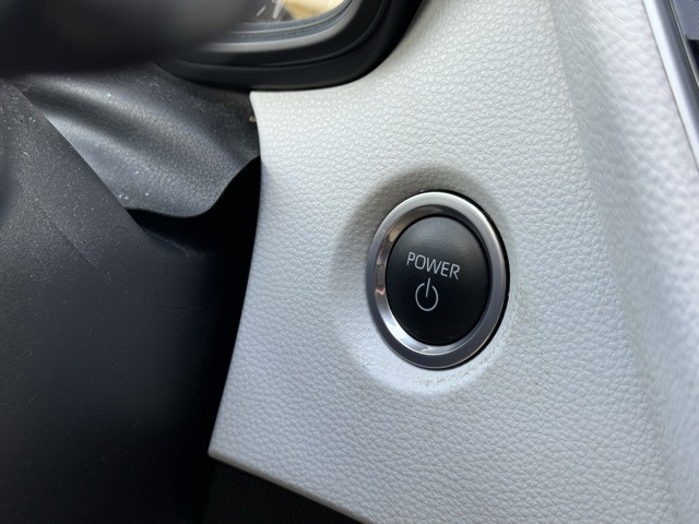 2023 Toyota Corolla Hybrid SE photo 11