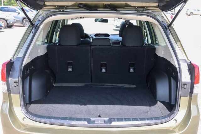 2024 Subaru Forester Premium Base photo 8