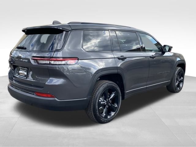 2025 Jeep Grand Cherokee Altitude X photo 4