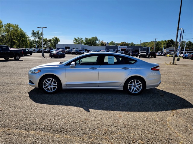 2014 Ford Fusion SE photo 7