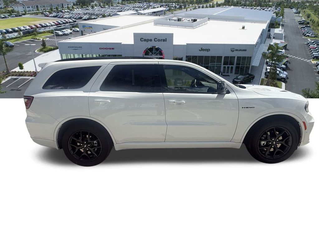 2026 Dodge Durango GT photo 2