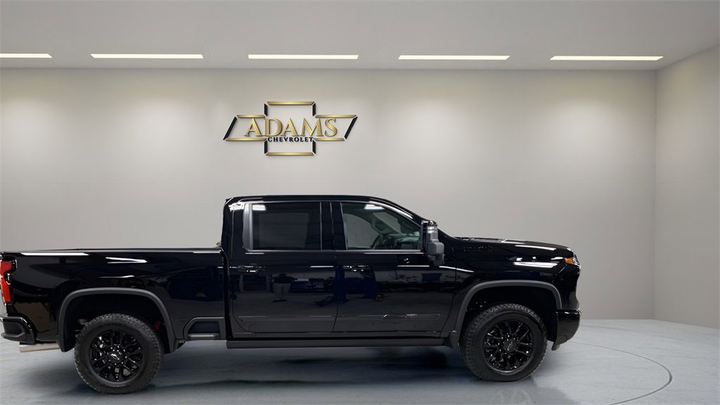 2025 Chevrolet Silverado 2500HD High Country photo 6