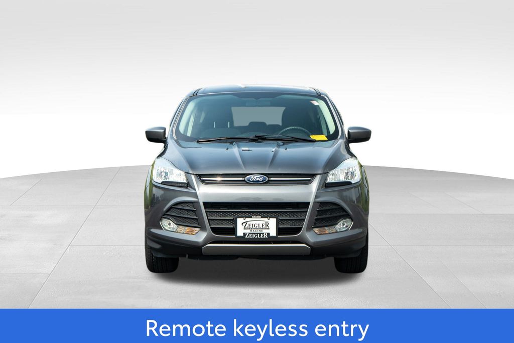 Used 2013 Ford Escape SE with VIN 1FMCU0GX2DUD91215 for sale in Mount Pleasant, WI