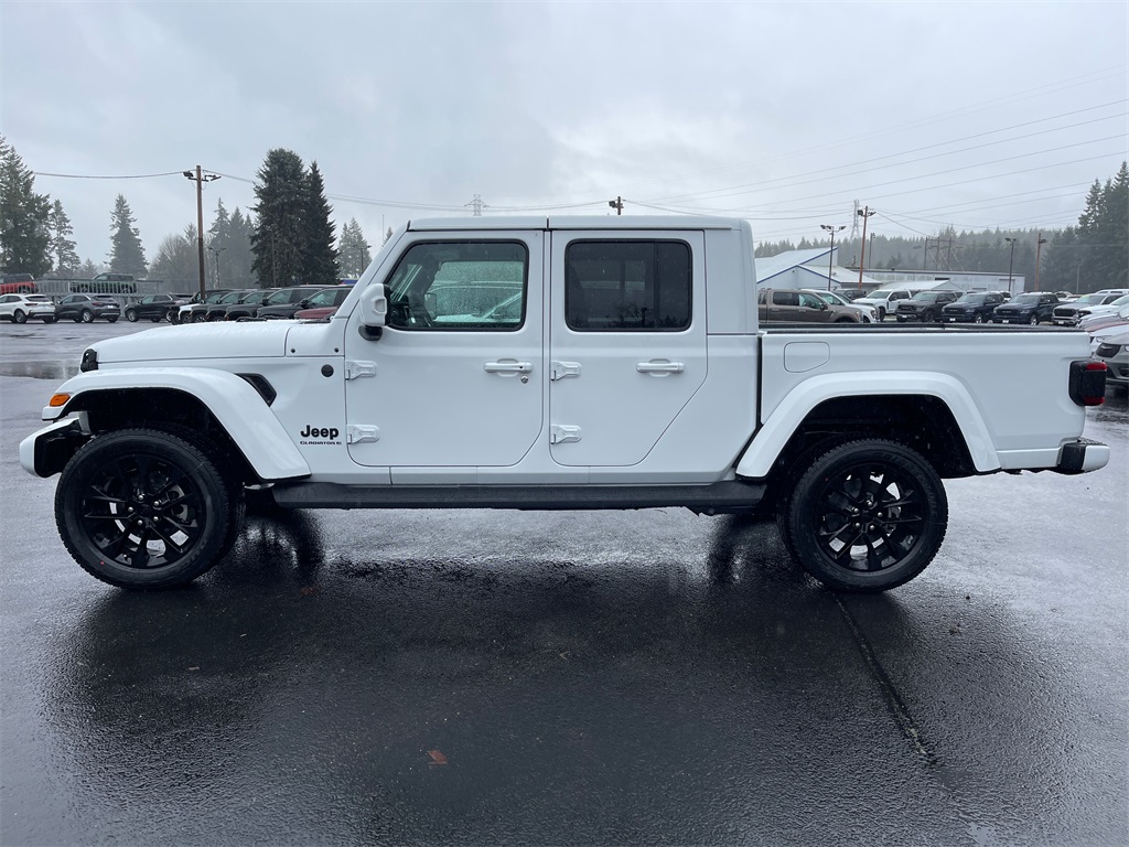 New 2023 Jeep Gladiator High Altitude Crew Cab in Shelton PL549148