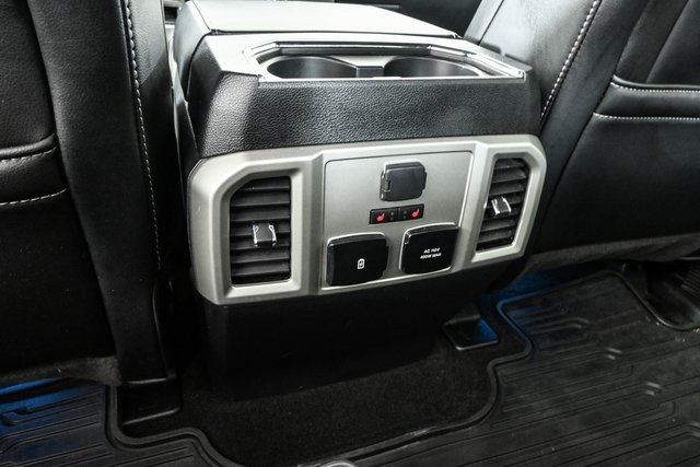 2020 Ford F-150 Lariat photo 17